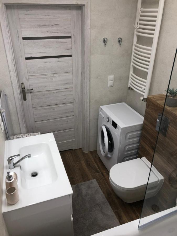 Gdansk Apartament Harmonia Oliwska Buitenkant foto